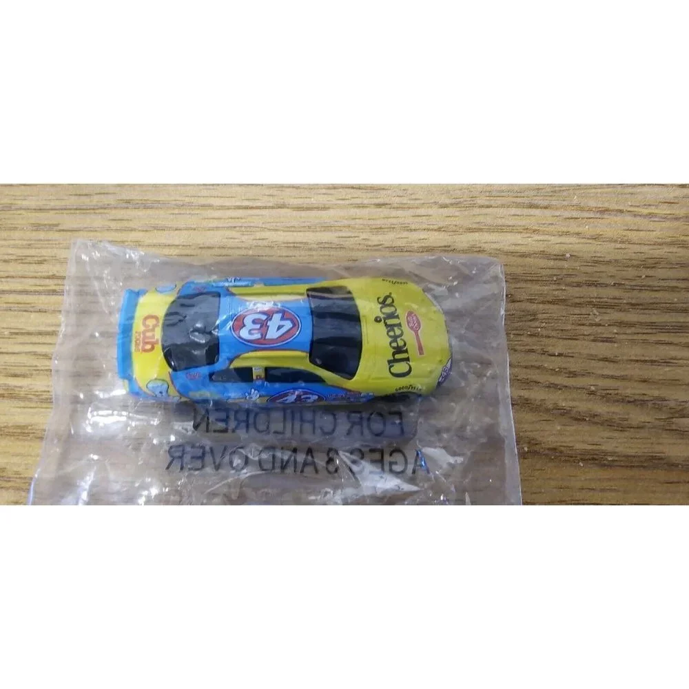General Mills 2003  Cheerios  Petty Enterprises   No. 43 Die Cast Car